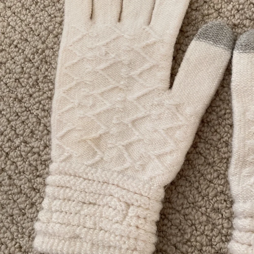Steve Madden Glitter Texting Gloves Cream Women’s One Size EUC Read Description